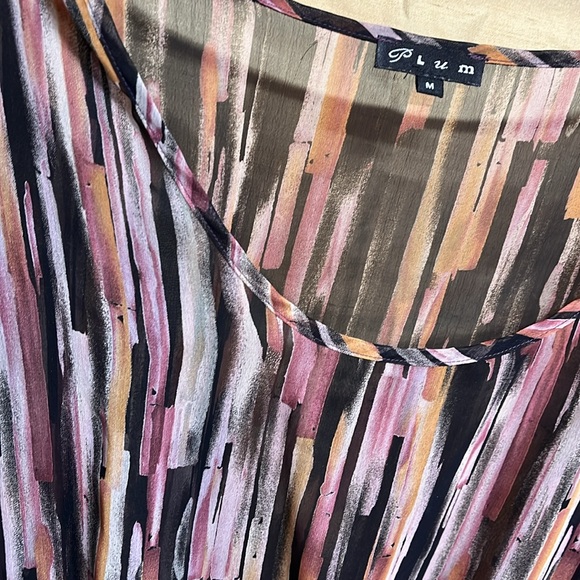 Reduced to sell!!!! Plum brand blouse - Picture 2 of 5